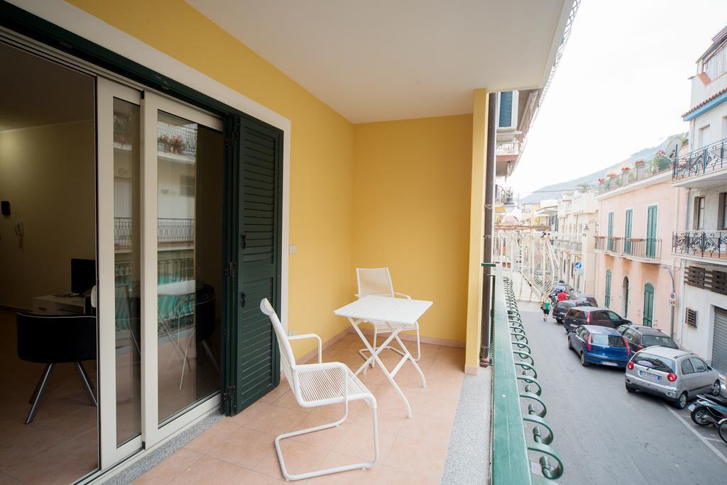 Milly House Appartement Letojanni Buitenkant foto